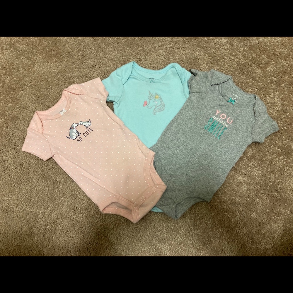 Carter’s baby girl 3 months Onesies